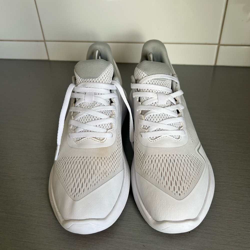 Footjoy FJ Flex Spikeless Golf White Athletic Sneakers - Picture 5 of 7